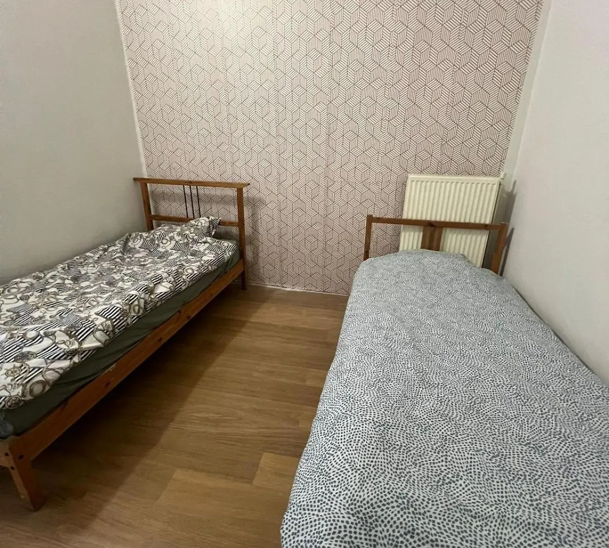 Rest Antwerp Otel Belçika